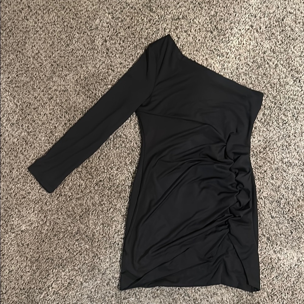 Superdown Black One-Shoulder Dress
